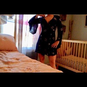 Free people flutter sleeve mini dress EUC !